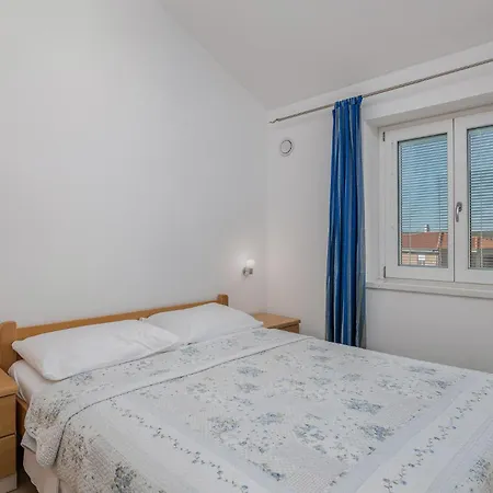 Апартаменты Lovely In Salatici With Wifi Salatic